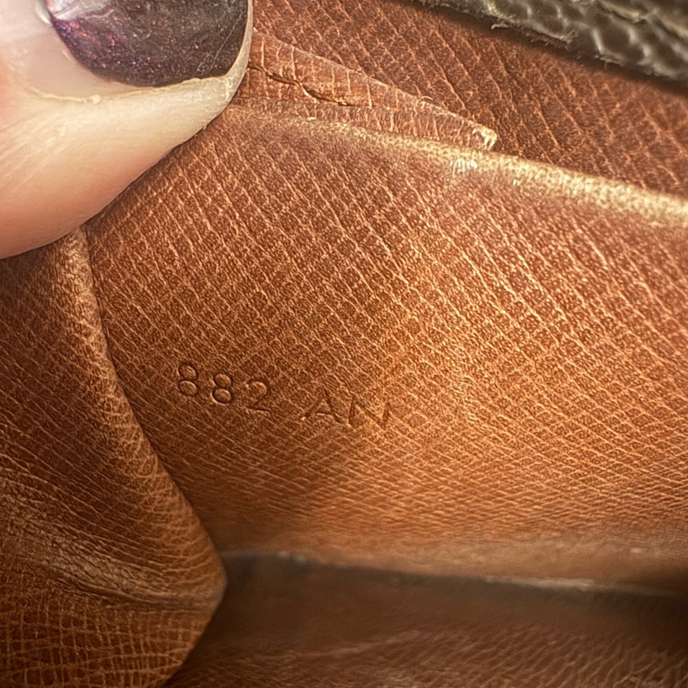 Louis Vuitton Dark Brown Monogram Wallet - Picture 16 of 16